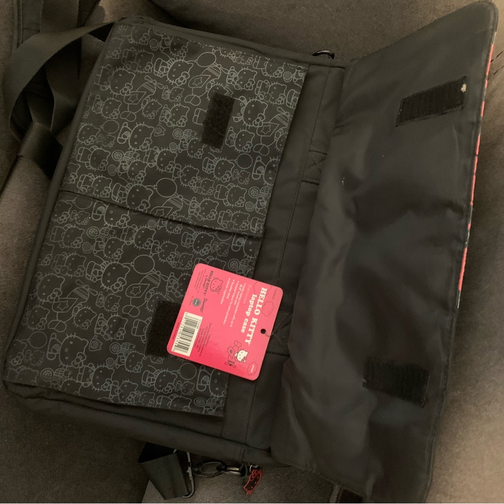 Hello kitty messenger bag/laptop bag NWT